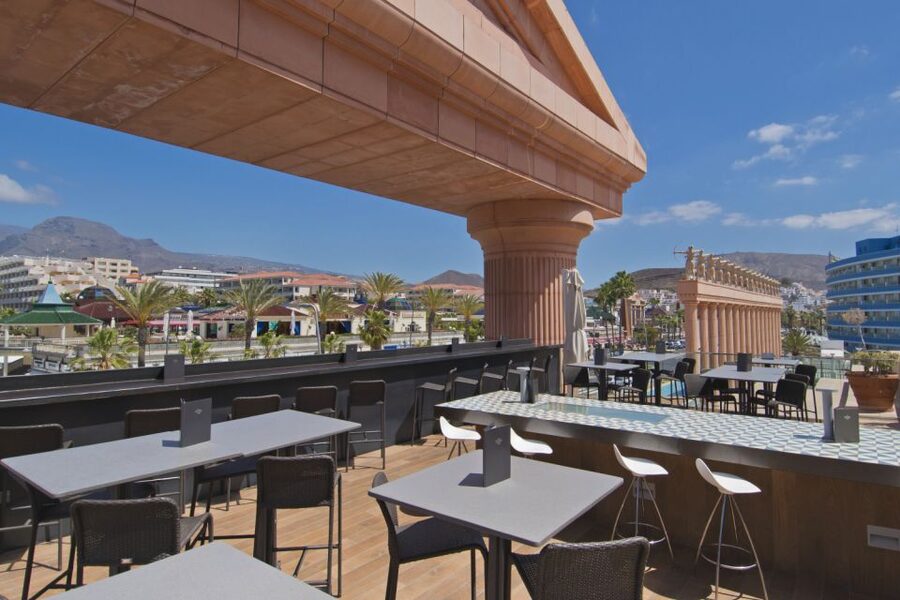 Tenerife: Hard Rock Cafe Set Menu Lunch or Dinner & Drink - Should You Book Hard Rock Cafe Tenerife Set Menu Lunch or Dinner?