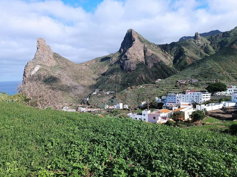 Tenerife Hidden Gem: Anaga Hike, Bajamar Pools & Cocktail - Pico del Inglés and the viewpoint string: photos with purpose