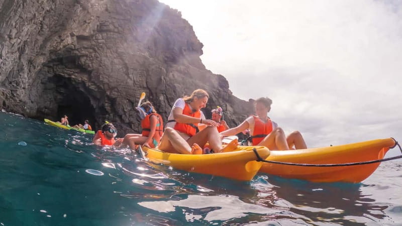 Tenerife: Kayak & Snorkeling Tour - Small Groups - Kayaking Along Los Cristianos With Big-View Volcanic Scenery