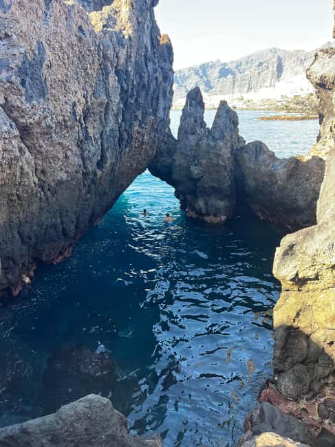 Tenerife: Masca, Los Gigantes & Natural Pools + Picnic - A 5-hour Tenerife loop with south-side pickup that saves your energy