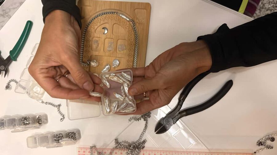 Tenerife: Pearl Jewelry-Making Workshop with Designer - Should you book this Tenerife pearl jewelry-making workshop?