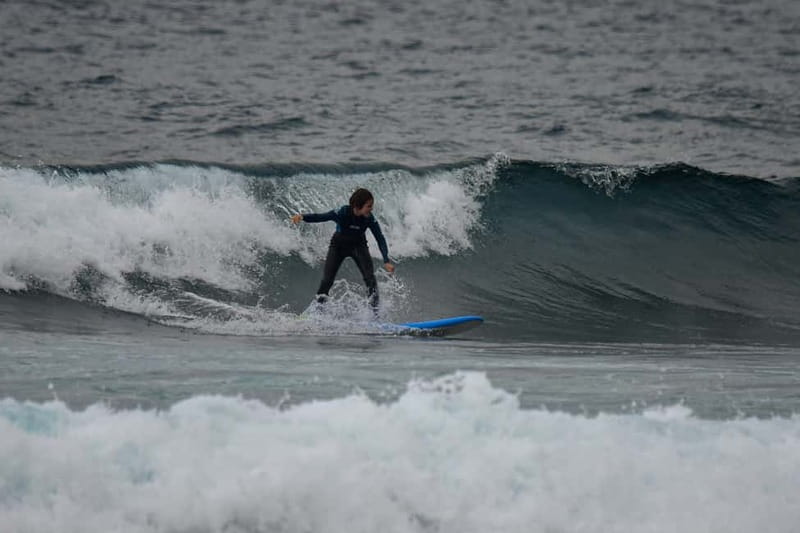 Tenerife / Playa de las Americas Surf lessons All levels - Group size choices: max 6, semi-private, or private coaching