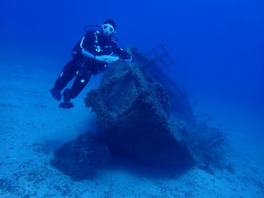 Tenerife : Private Dive for Beginners from a Boat - The boat portion: 3 hours, small group energy, and real logistics