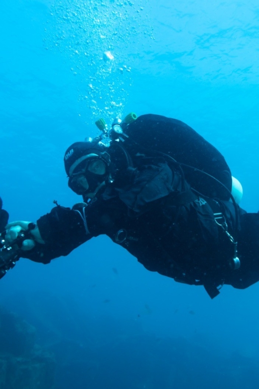 Tenerife : Private Dive for Beginners from a Boat - Your “first underwater session” training: what happens before you step in
