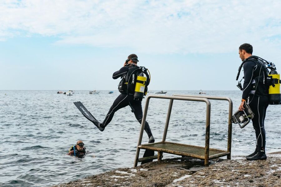 Tenerife: Scuba Diving Experience with Instructor and Gear - Who This Tenerife Scuba Experience Fits Best