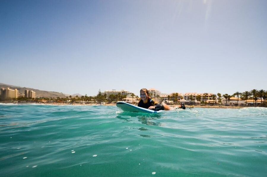 Tenerife: Surf Lesson at Playa de Las Americas - Playa de las Américas: Finding the Meeting Point Without a Hassle