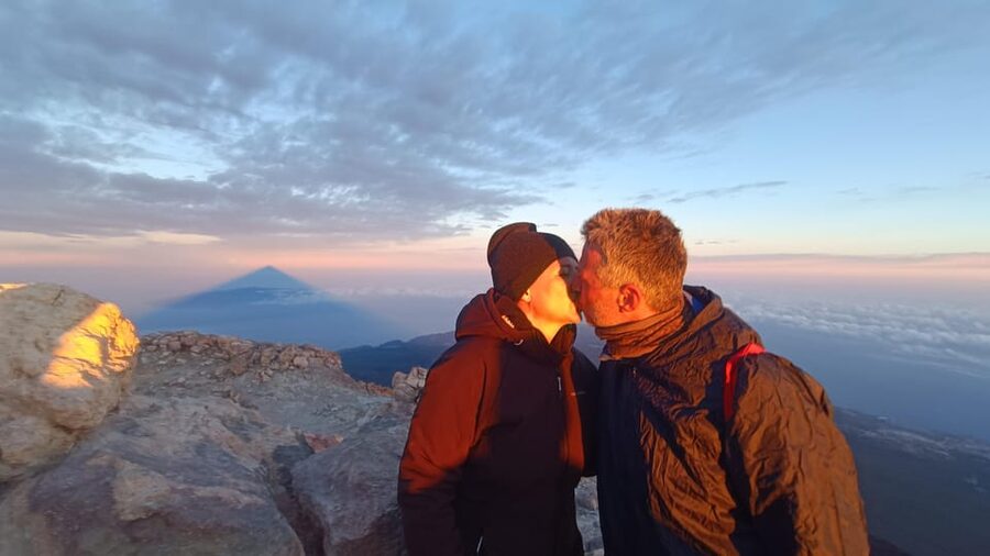Tenerife: Teide Night Hike to Watch Sunrise and Shadow - What’s included in the $270, and where the value shows up