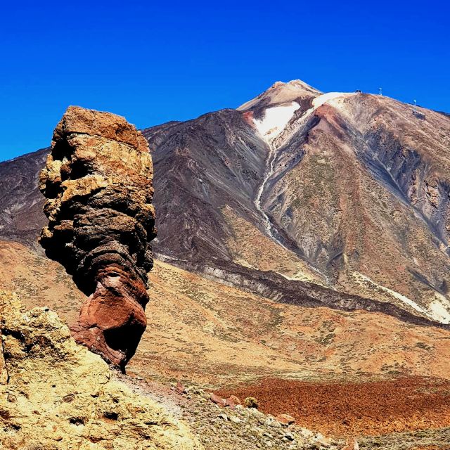 Tenerife: Teide Peak Hiking 3715m - Up to the summit: volcanic colors, permit timing, and that 360° moment