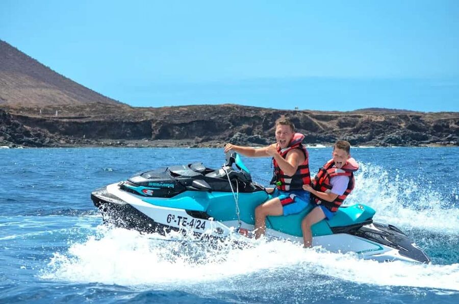 Tenerife: Water Jet-Ski / Teide Volcano Quad Safari Combo - The switch to dry clothes in Chio