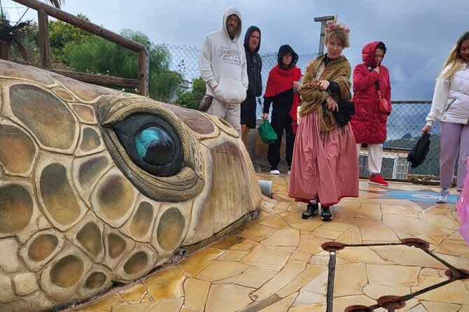 Travel in Time at El Pasaje Secreto - Maria and family: storytelling that works for kids and adults