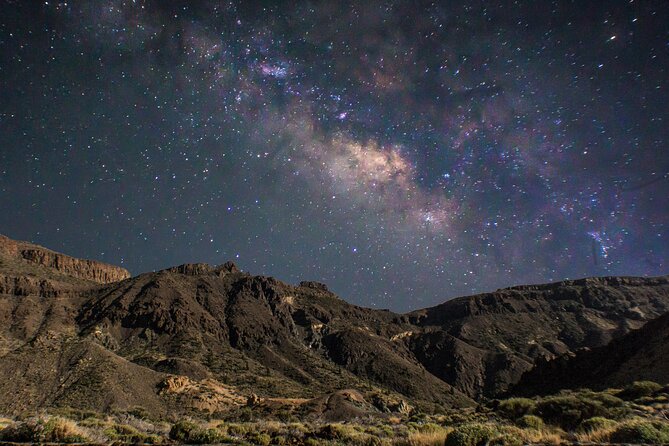 VIP Sunset & Stargazing experience - The VIP vibe: small group energy and pickup that keeps it easy