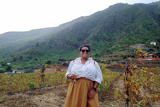 Wine, Canarian Tapas, Culture, VIP Private tour - photos included - Stop 6: Candelaria’s Basilica and the promenade of Guanche kings